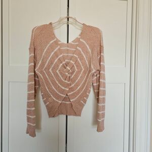 Love Tree twist back sweater size L